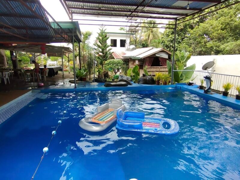 Ohana Pool and Pension House - Unclaimed