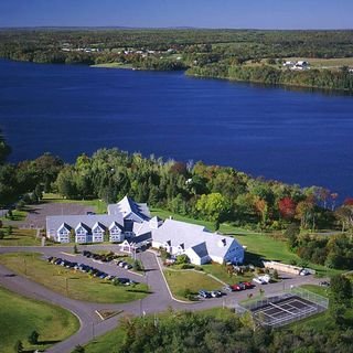 Riverside Resort & Conference Centre